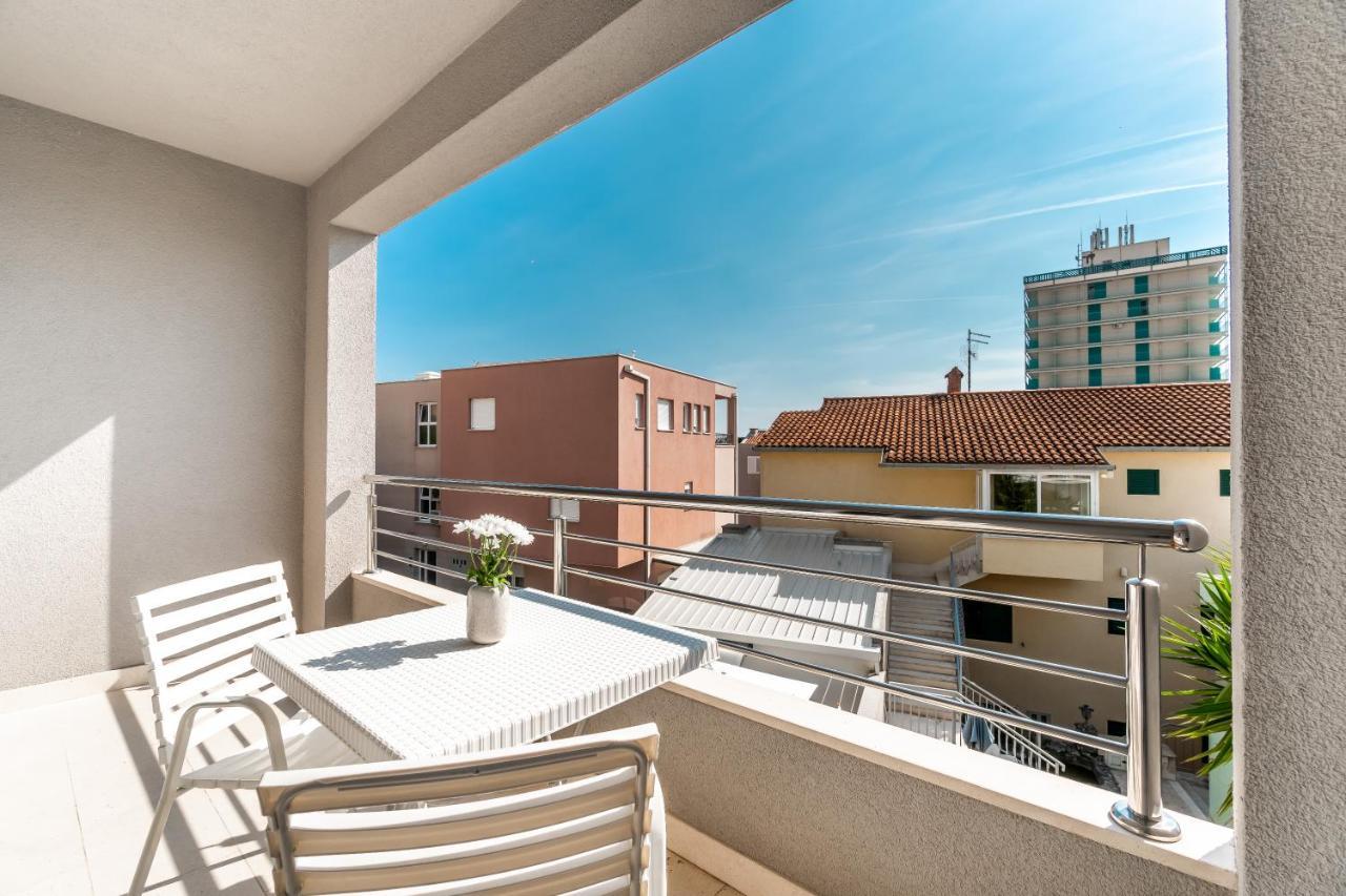 Apartments And Rooms Vuleta, Close To The Beach Makarska Phòng bức ảnh