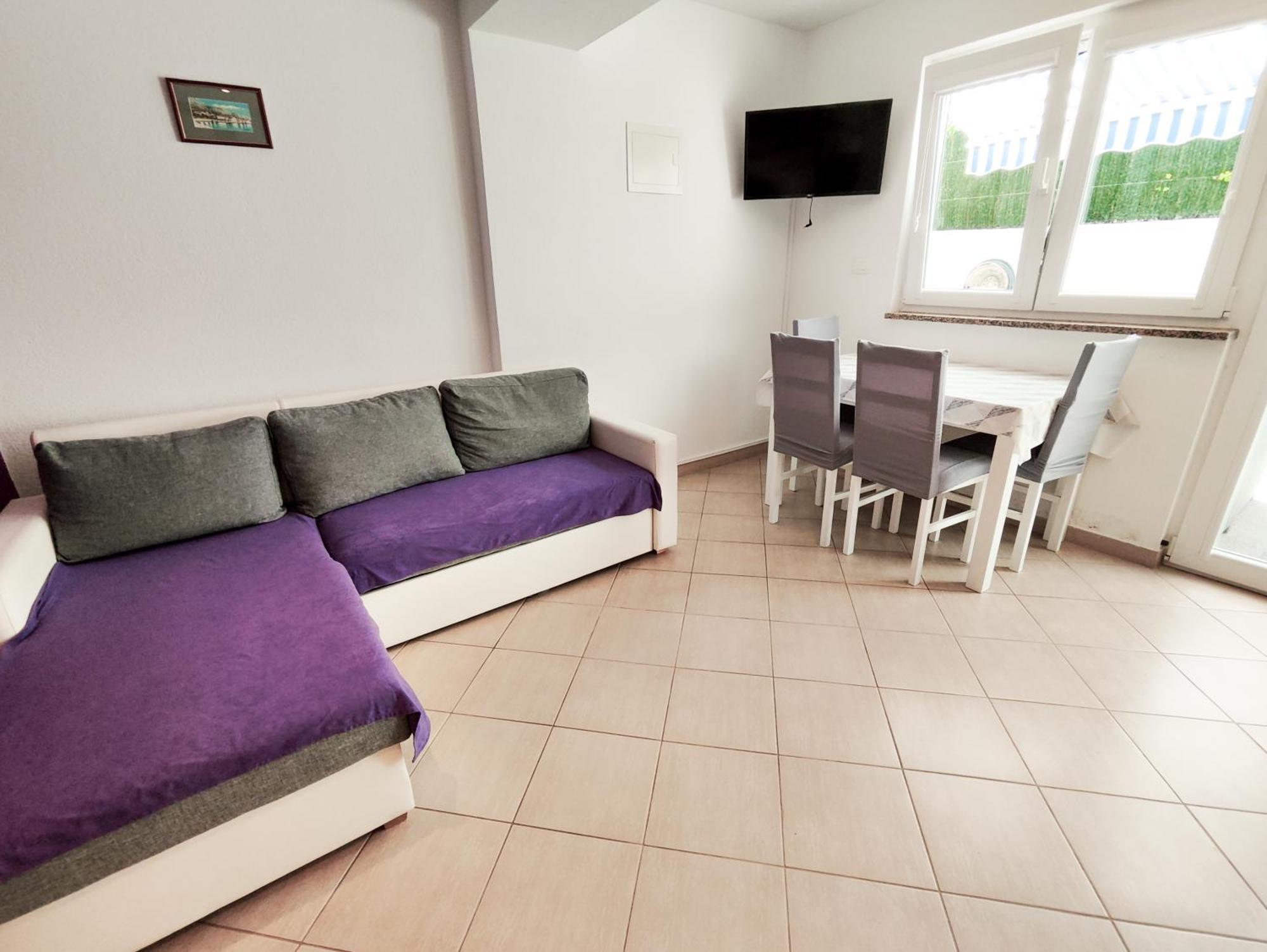 Apartments And Rooms Vuleta, Close To The Beach Makarska Phòng bức ảnh