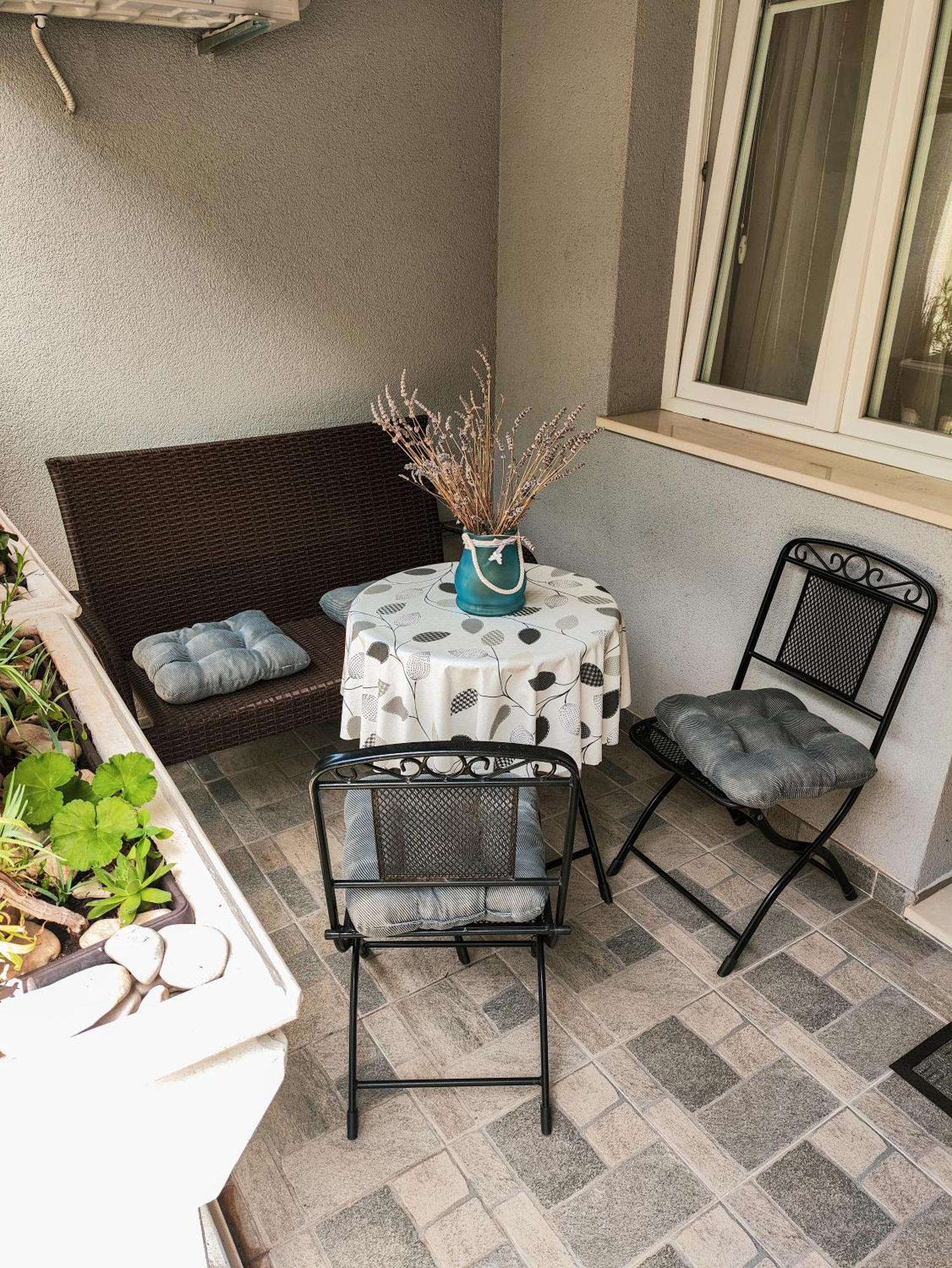 Apartments And Rooms Vuleta, Close To The Beach Makarska Phòng bức ảnh